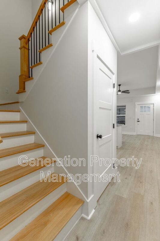 Building Photo - 1124 Garfield St