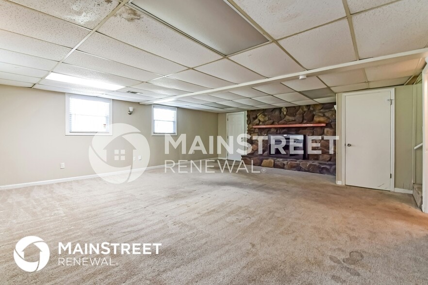 Building Photo - 2874 Preston Dr