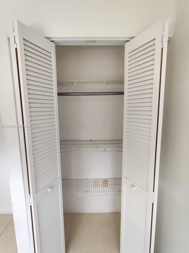 Building Photo - 17500 NW 67th Pl