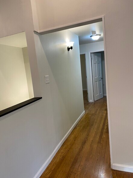 Building Photo - 2215 Ibis Ct
