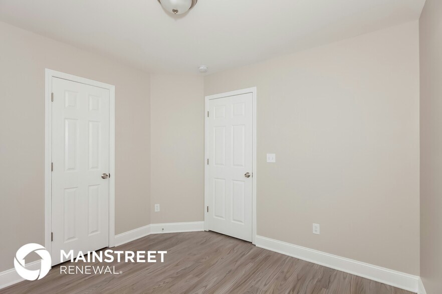 Building Photo - 2701 Amber Crest Dr