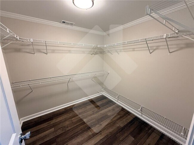 Building Photo - 3927 Dallas Acworth Hwy NW