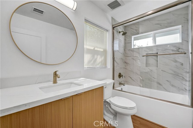 Building Photo - 18221 Chatsworth St