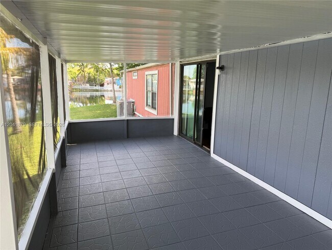 Building Photo - 20606 NW 55th Ct