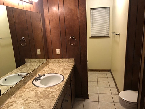 Building Photo - Longview - 1500-1502 Arland Dr.