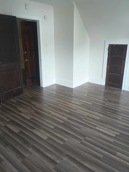 Building Photo - 1513 S 12th St