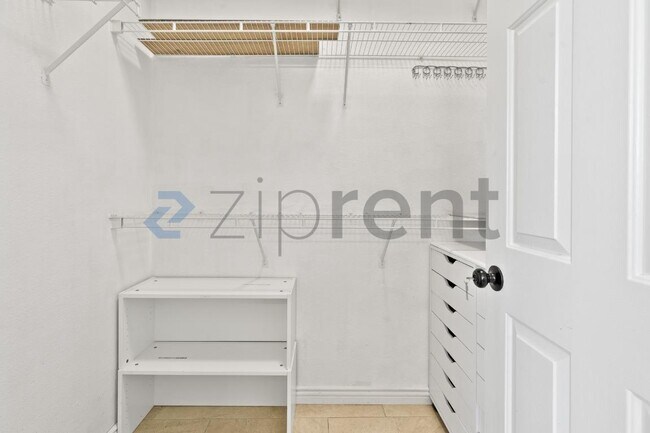 Building Photo - 1494 Cilento Ct