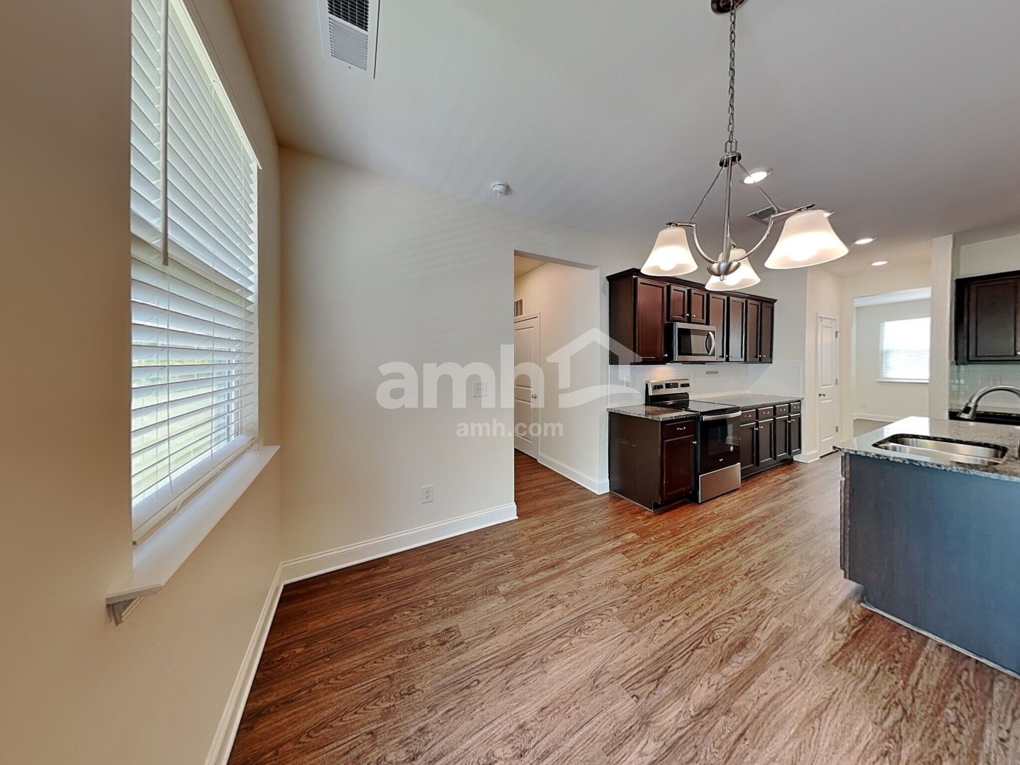 Building Photo - 8034 Leonine Ct