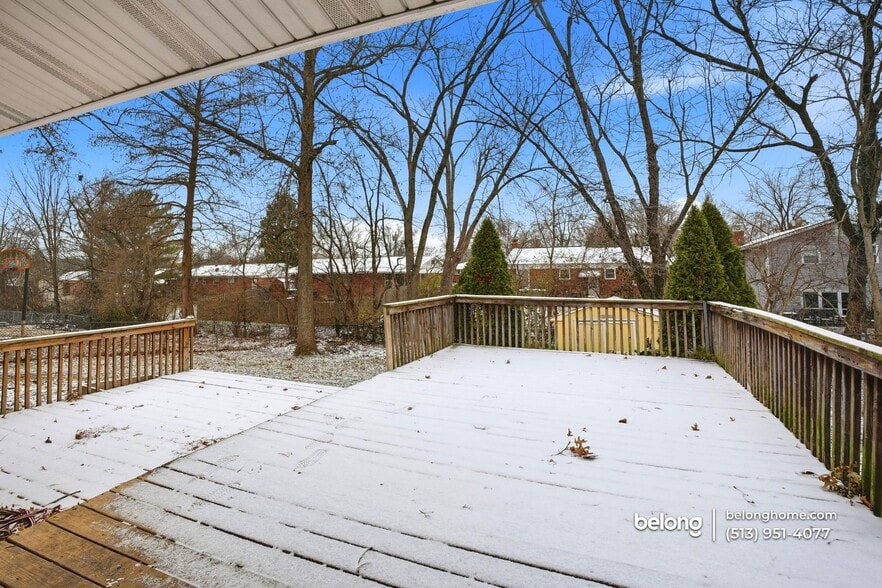 Building Photo - 704 Carlsbad Rd