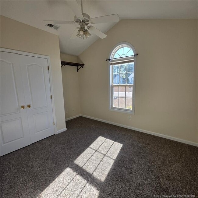 Building Photo - 109 Silverberry Ct