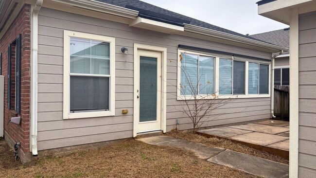 Building Photo - 21842 Grassy Hill Ln