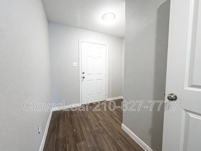 Building Photo - 1317 Orchard Oaks