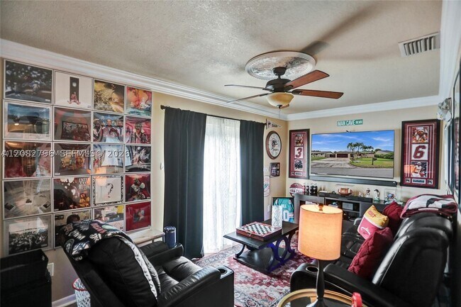 Building Photo - 11525 SW 54th St