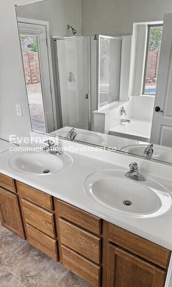 Building Photo - 42520 W Hall Dr