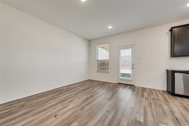 Building Photo - 3251 Apple Crk Ave