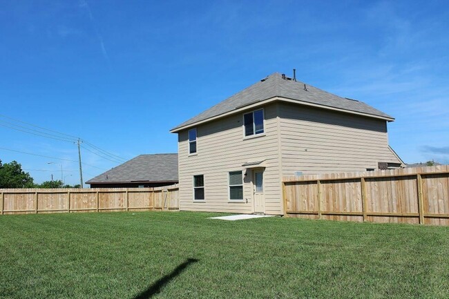 Building Photo - 5826 Dawn Terrace Ct