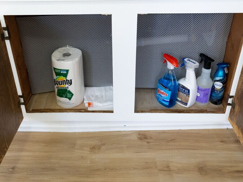 Building Photo - 168 School St