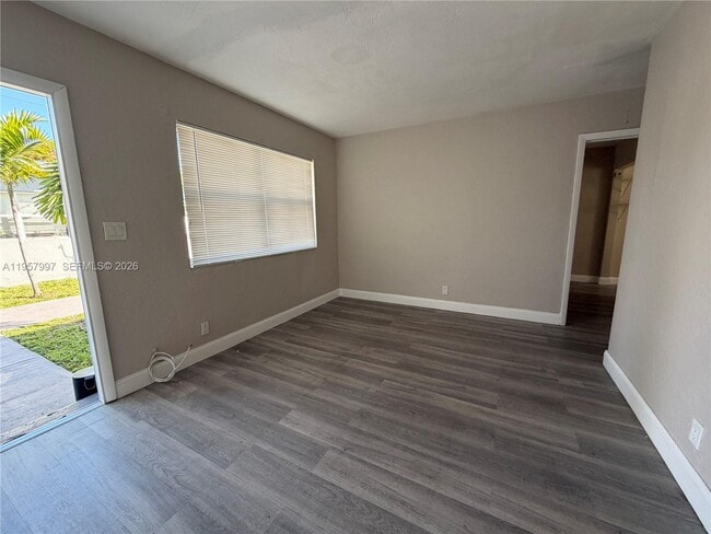 Building Photo - 2300 Douglas St