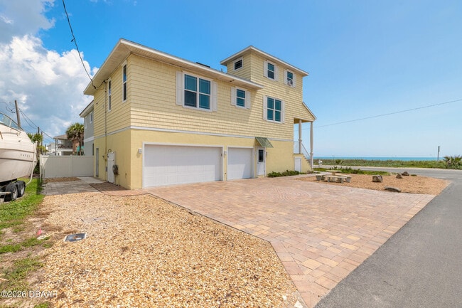 Building Photo - 2288 S Ocean Shore Blvd