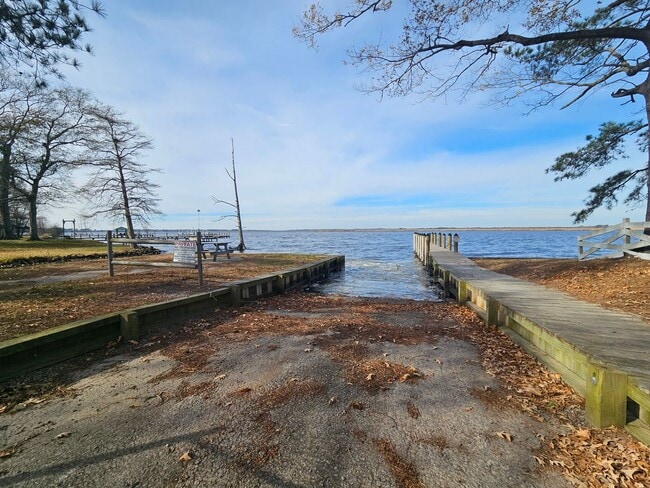 Building Photo - Moyock, NC