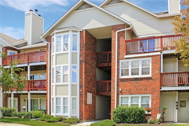 Primary Photo - 421 Shirley Ridge Dr