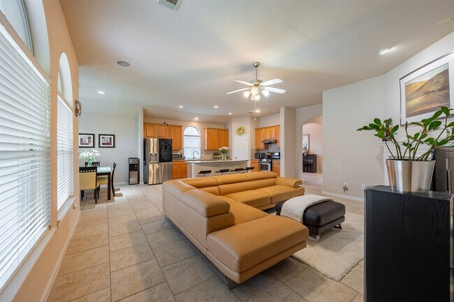 Building Photo - 13815 Normandy Ct