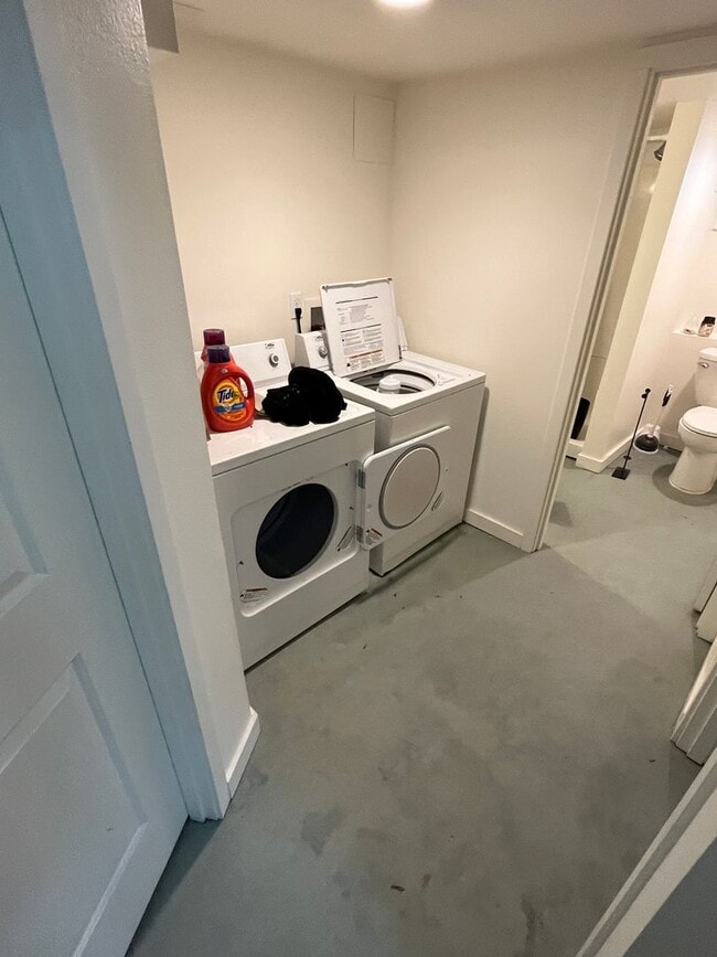 Building Photo - WILSM03