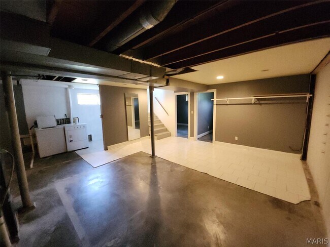 Building Photo - 2915 Spring Forest Rd