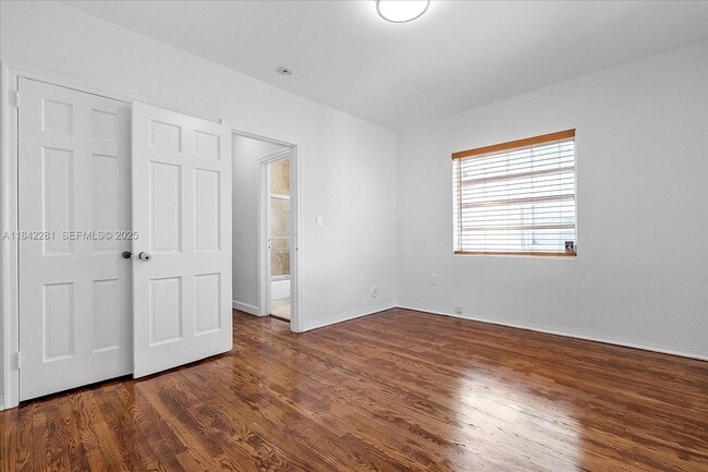 Building Photo - 8826 Emerson Ave