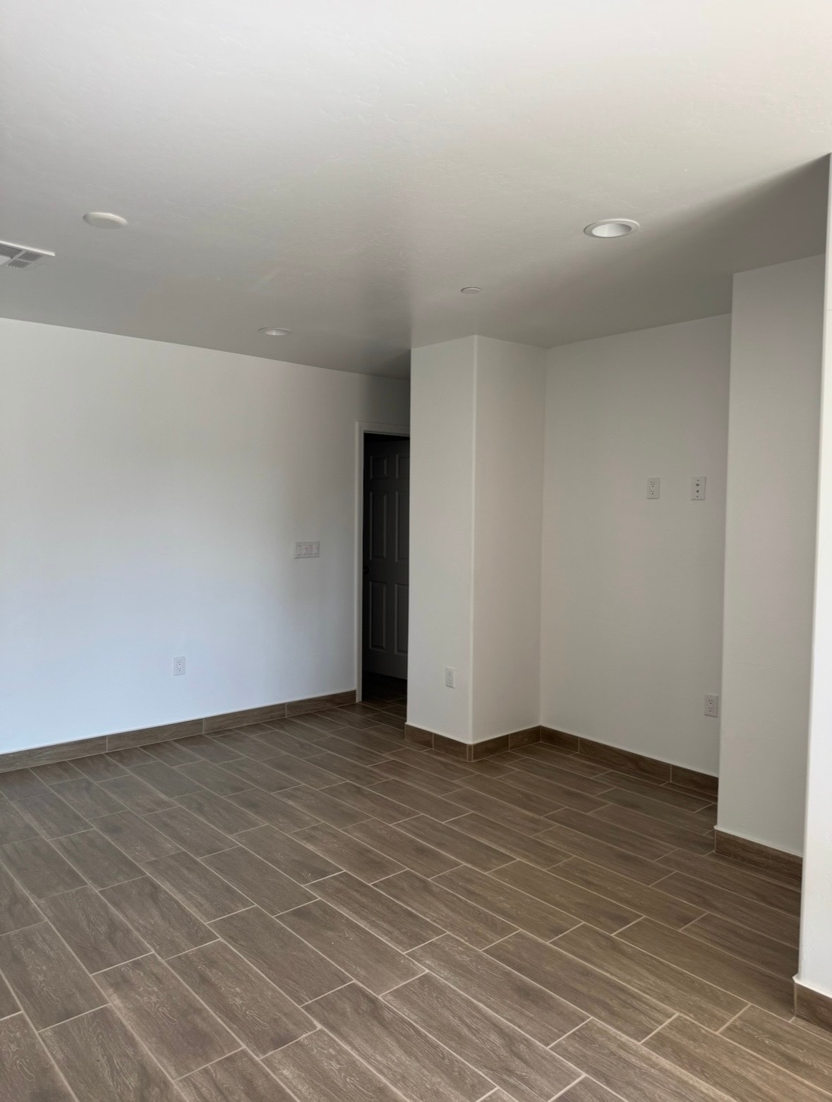 Living Room - 1128 Jefferson St