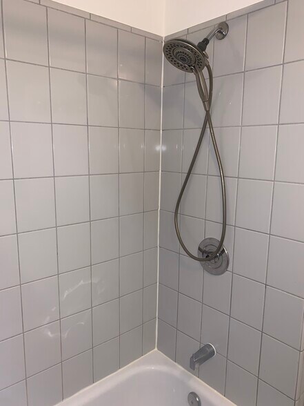 Building Photo - 4508 N Laporte Ave