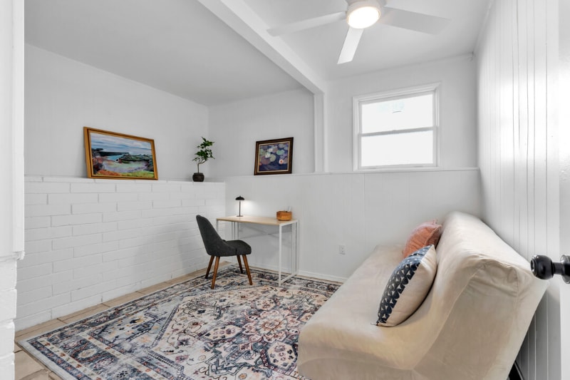 Building Photo - 3120 Emerson St