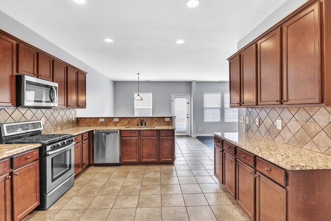 Building Photo - 3817 Althorp Drive