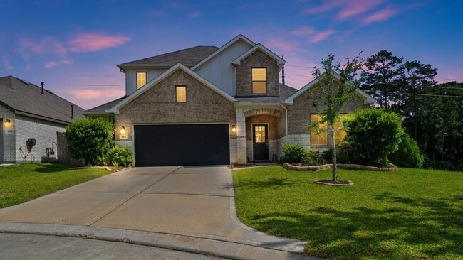 Building Photo - 139 Comber Rd