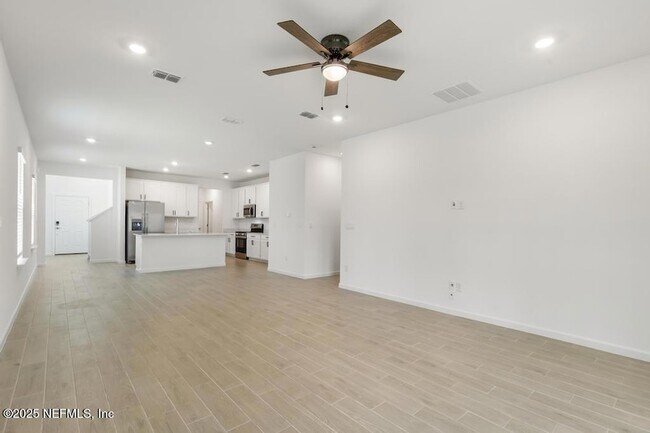 Building Photo - 355 Miromar Lk Dr