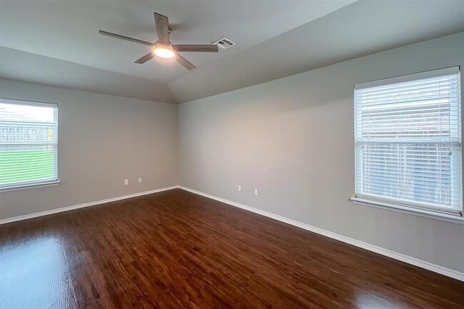 Building Photo - 2901 Cider Mill Ln