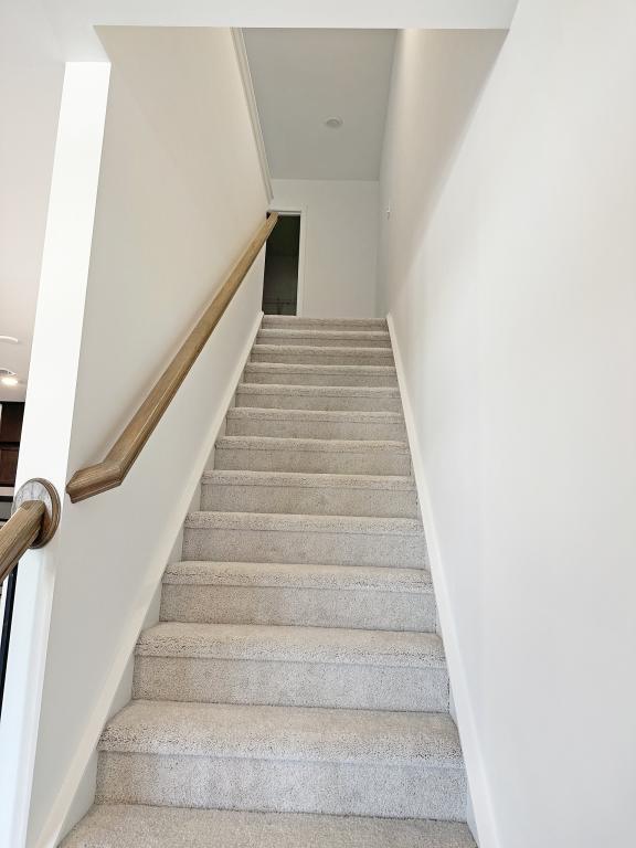 Building Photo - 252 Marelli Dr