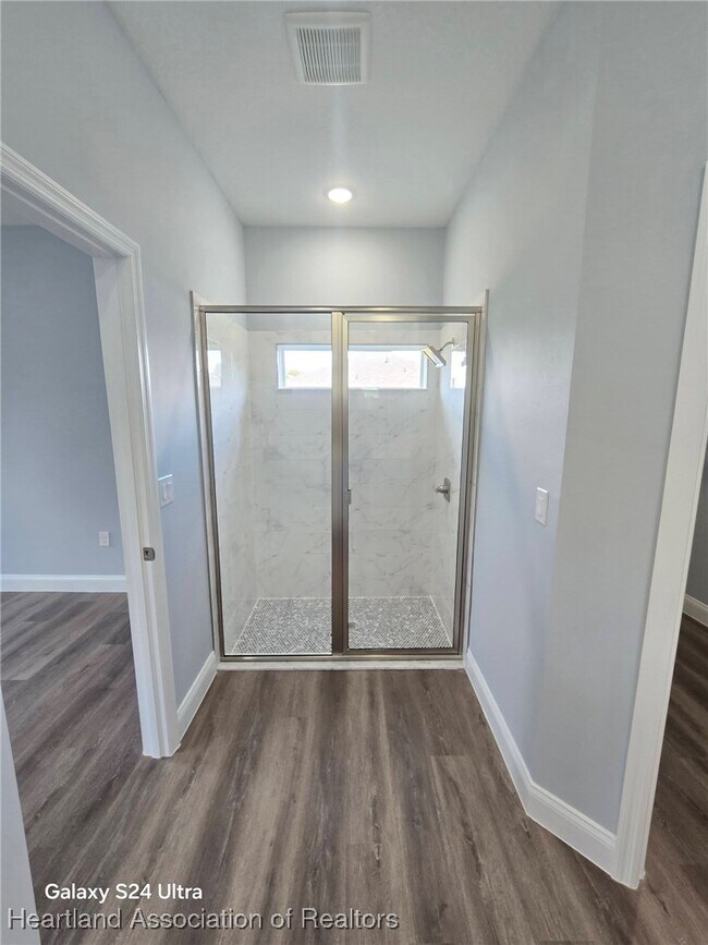 Building Photo - 5623 Angelo Cir