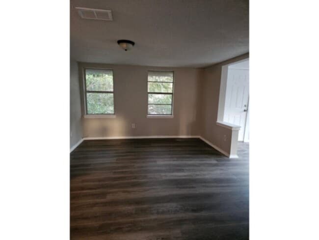 Building Photo - 4238-Gaffney 1/2 Gaffney St