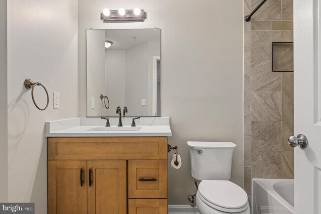 Building Photo - 9060 Gracious End Ct