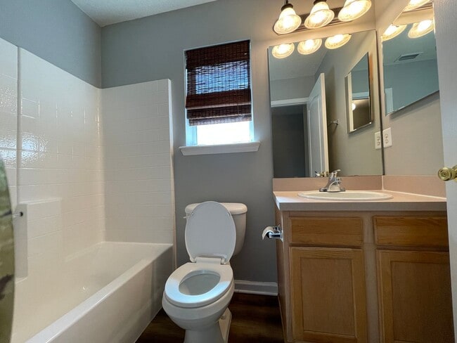 Building Photo - ** Coming Soon ** 3 Bedroom in Plum Tree