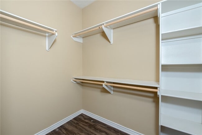 Building Photo - 3361 Keefer Loop