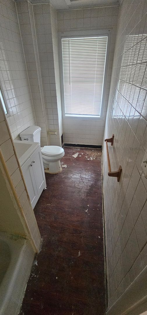 Building Photo - **COMING SOON** Desirable East Baltimore, Reasonably- Priced Town Home For Rent!