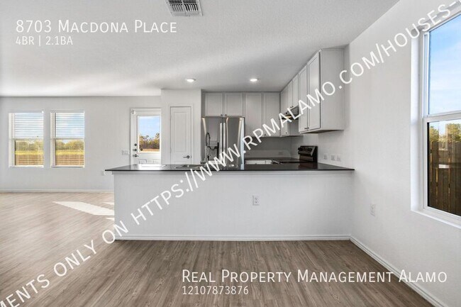Building Photo - 8703 Macdona Pl