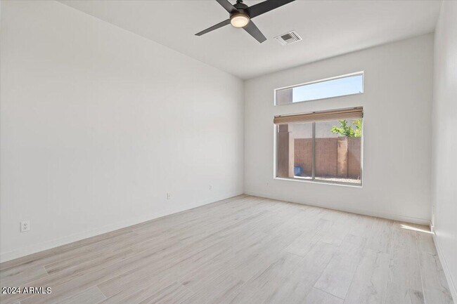 Building Photo - 8875 E Conquistadores Dr