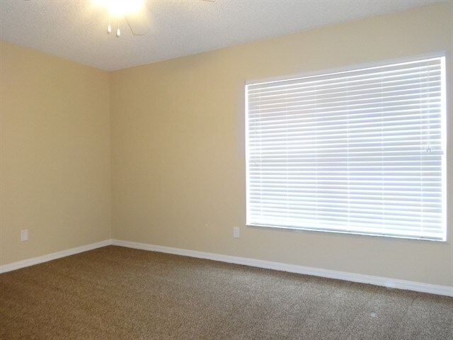 Building Photo - 13404 Silver Leaf Cir