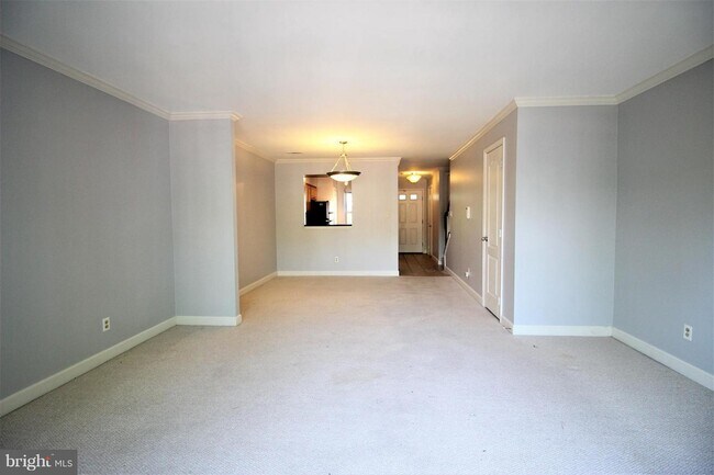 Building Photo - 14105 Yorkshire Woods Dr