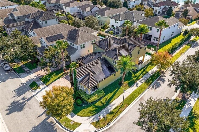 Building Photo - 8746 Crescendo Ave