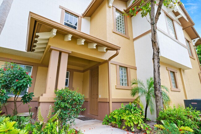 Building Photo - 690 Pacific Grove Dr