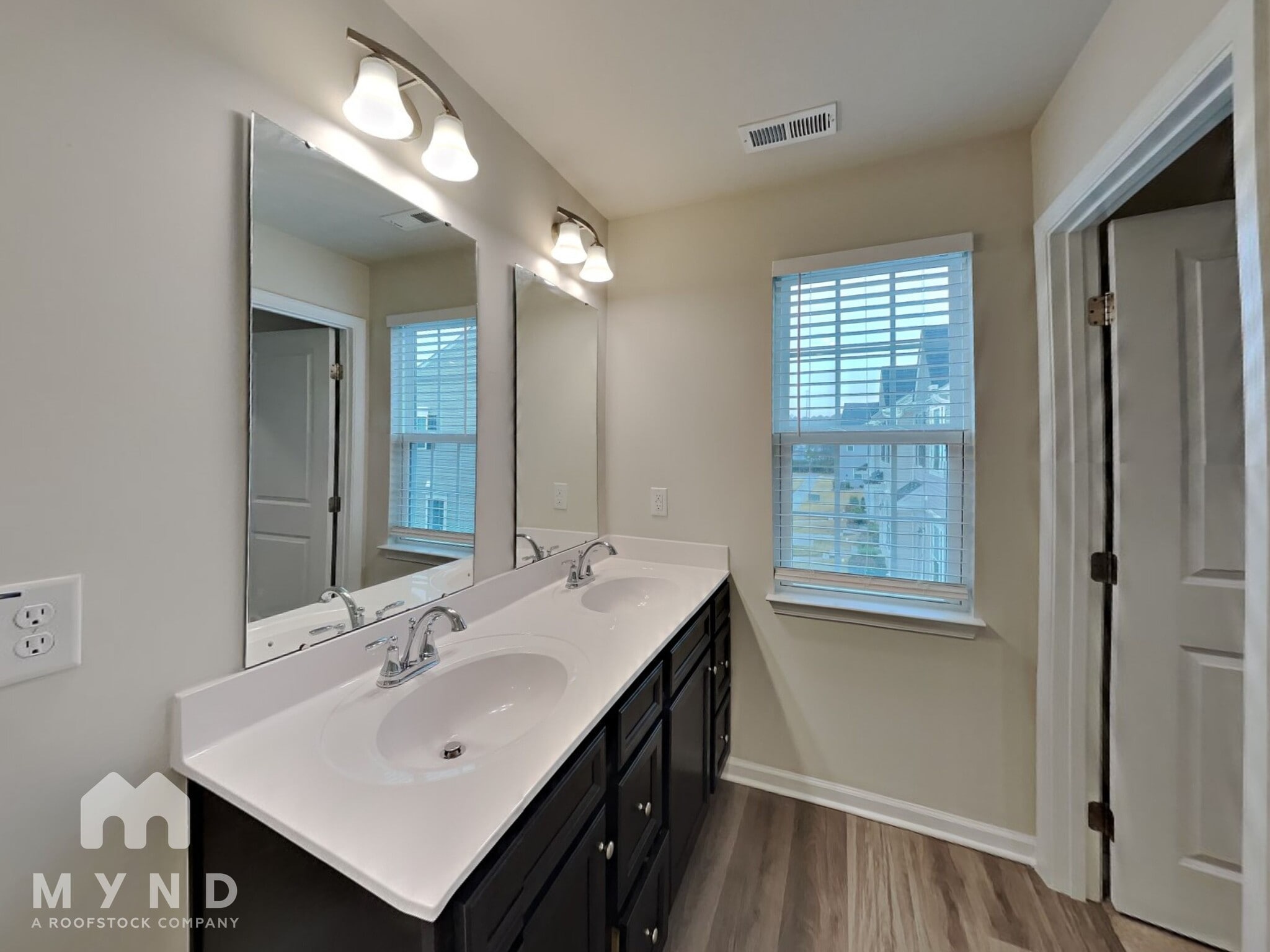 Building Photo - 8601 Red Canyon Way